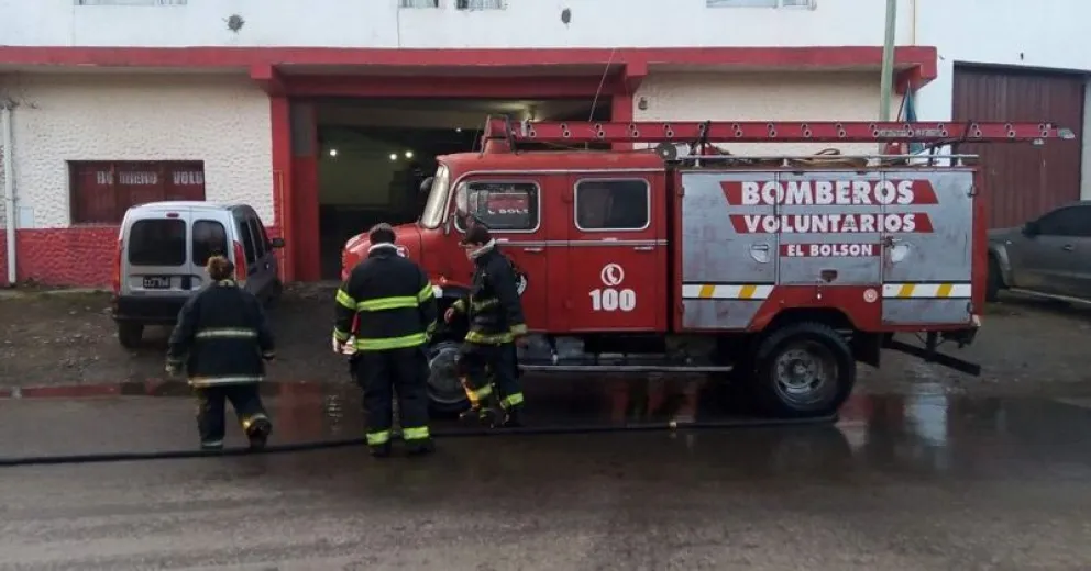 Bomberos asistieron a un principio de incendio en casa del intendente de El Bolsón