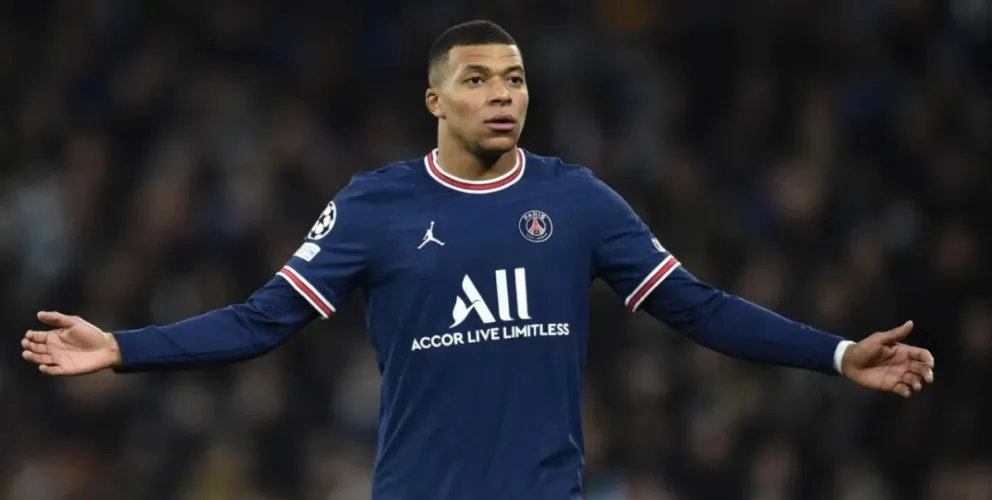 ¿Que pasó con Mbappé? Apareció el parte médico oficial de PS