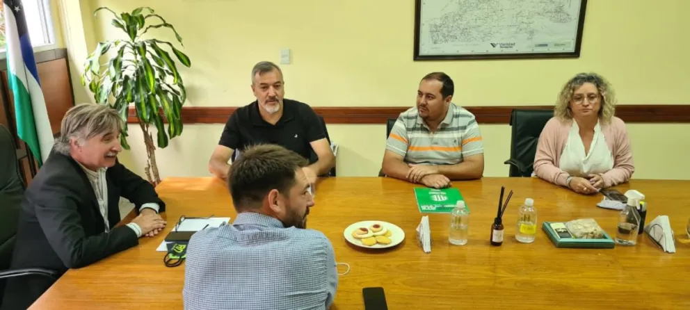 Acordaron nuevas paritarias para estatales: serán el martes 15
