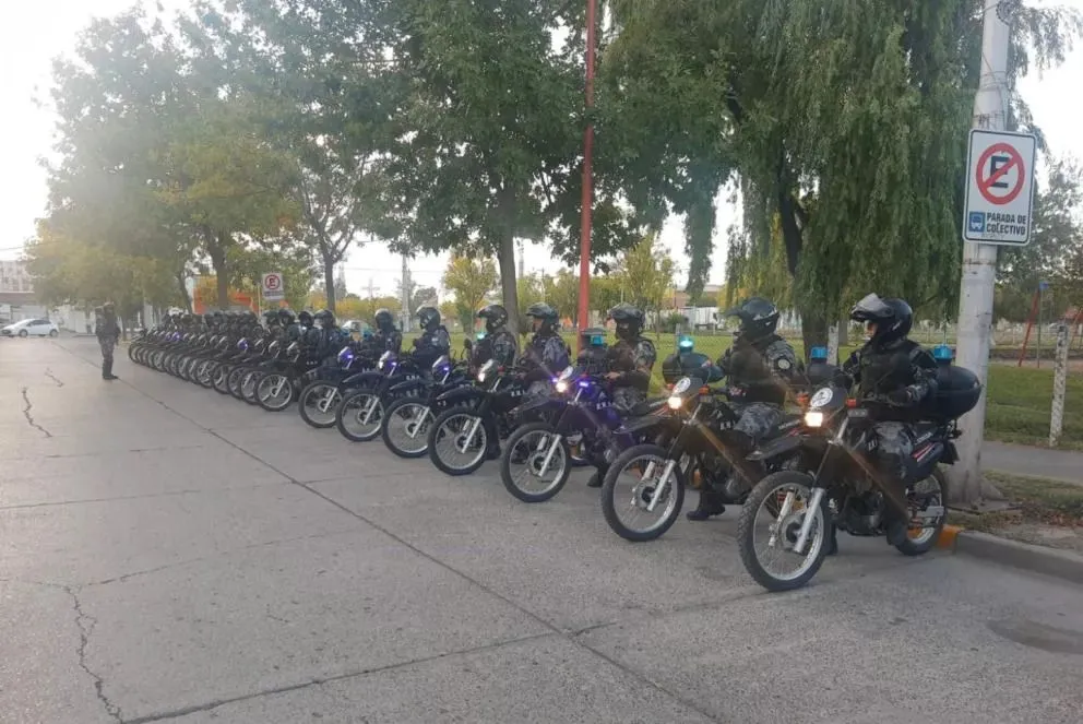 Más de 60 policías rionegrinos se están capacitando en conducción y manejo