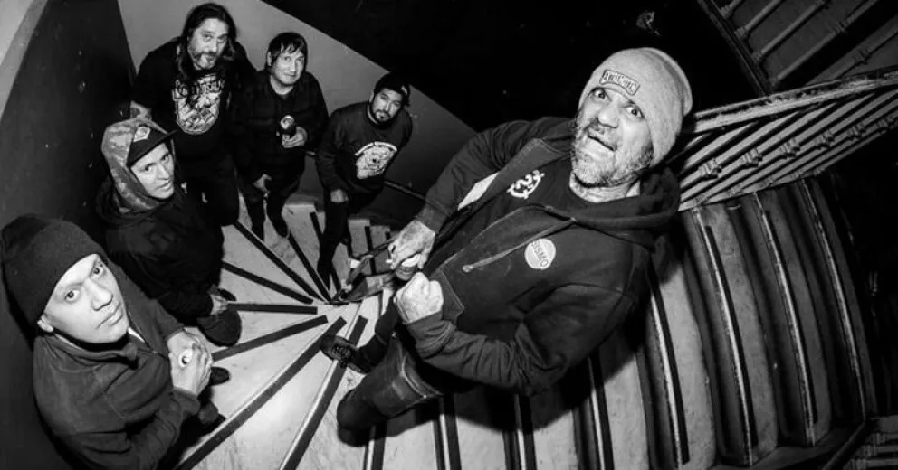 “El que ya fue a ver a 2 Minutos sabe que es una fiesta y estamos dispuestos a llevar la torta y las velitas”