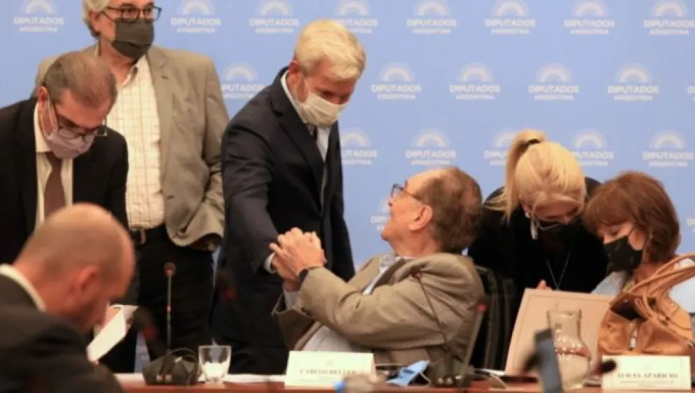 Hay principio de acuerdo entre el oficialismo y la oposición por el entendimiento con el FMI