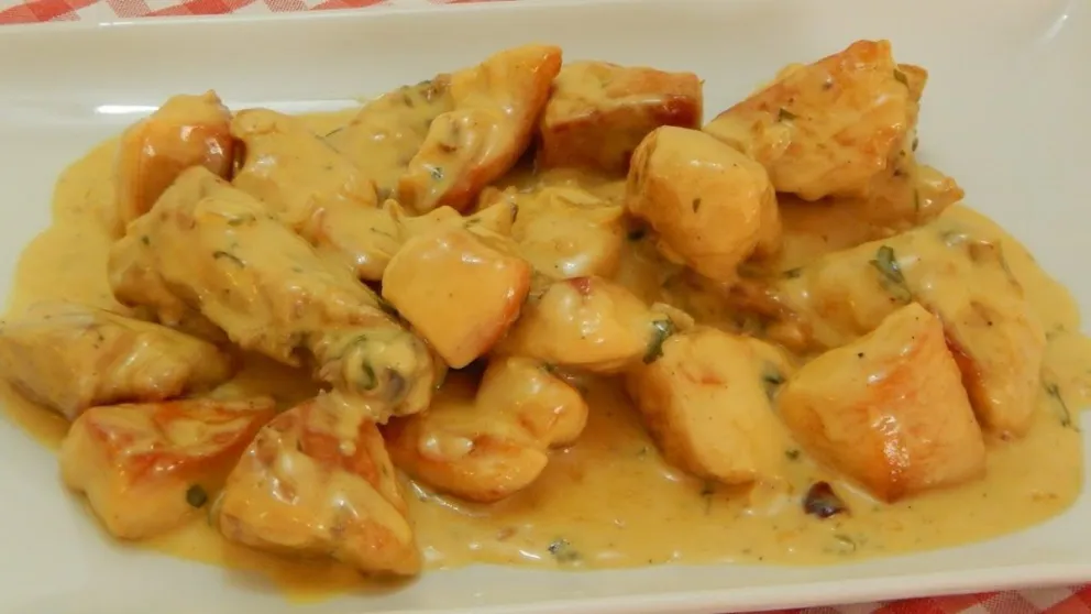 Un plato que no falla: cómo cocinar pollo a la mostaza