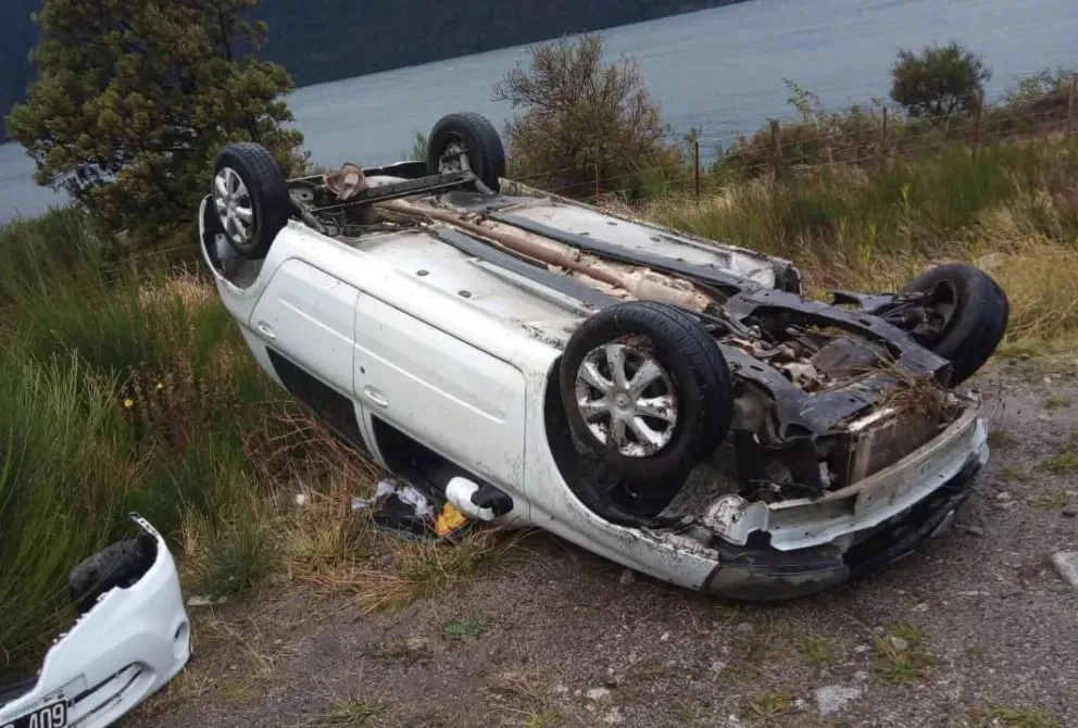 Un joven herido al volcar en la Ruta 40