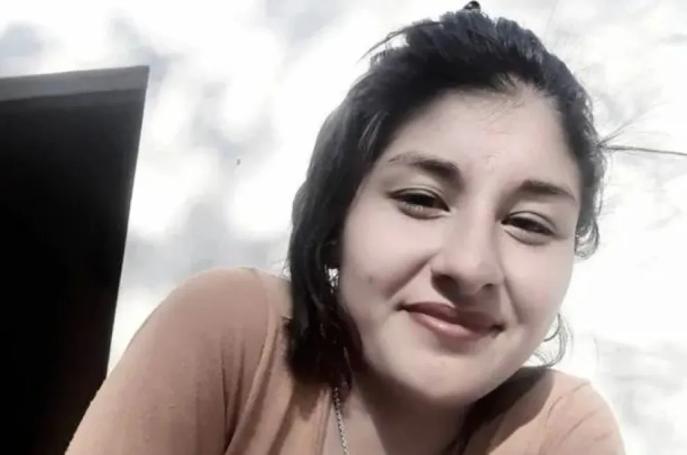 Brutal femicidio: una joven fue asesinada a puñaladas frente a su hija de dos años