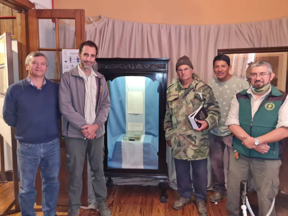 Visita e intercambio con el veterano de guerra de Malvinas Oscar Ismael Poltronieri