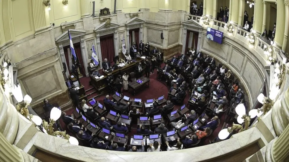 El Senado comienza el debate del proyecto de ley para refinanciar la deuda con el FMI