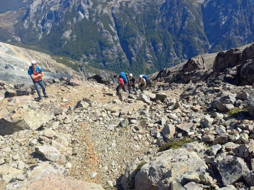 El turista extraviado en Refugio Frey está a salvo y desde Parques evaluarán posibles multas