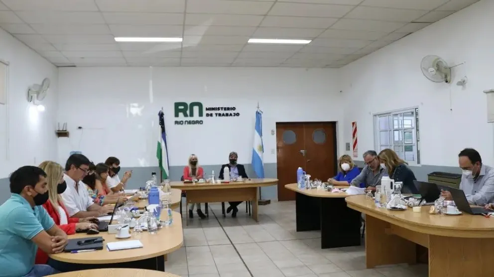 Provincia ofreció un aumento del 22% con revisión y actualización en el mes de junio