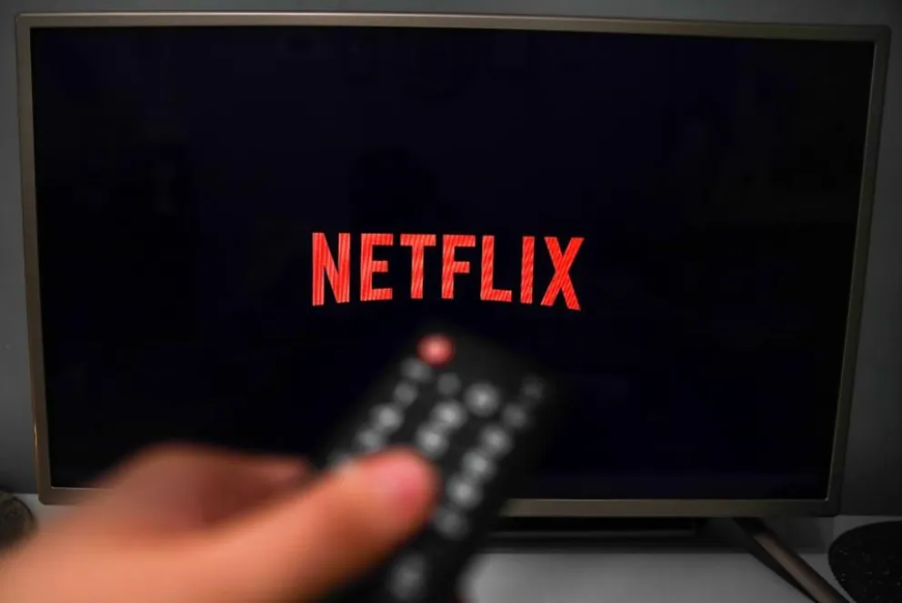 Se cansó Netflix: desde ahora comenzará a cobrar por compartir el usuario y contraseña