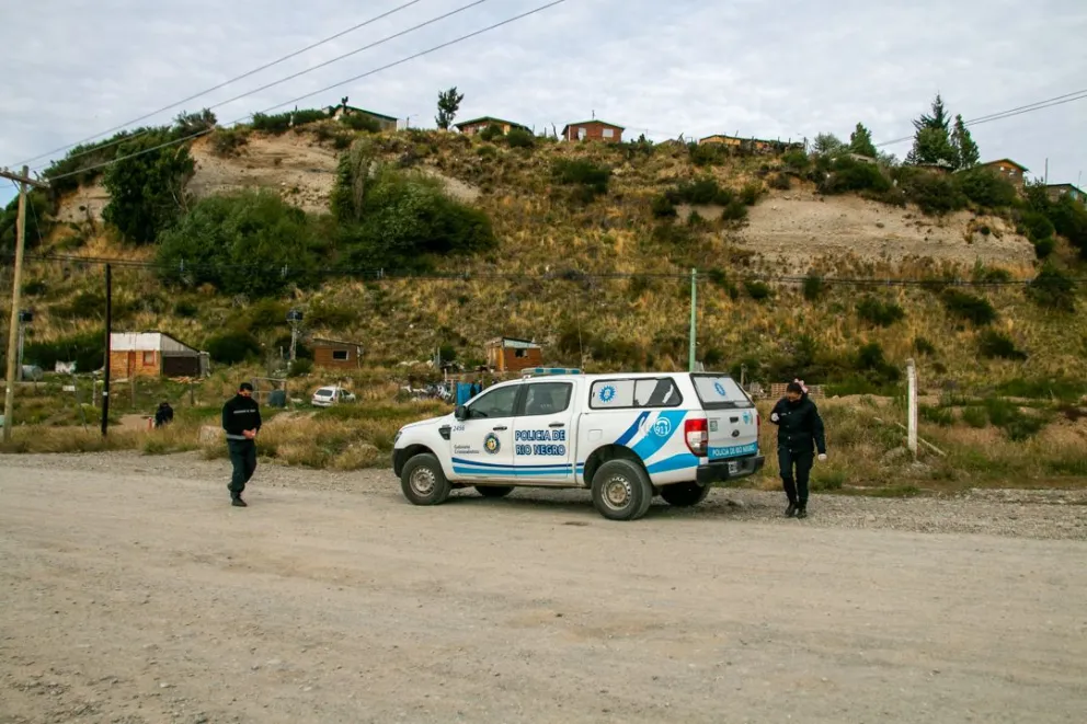 El taxista llevó de urgencia a la guardia del Hospital Zonal al baleado y a las otras dos personas. Foto: gentileza