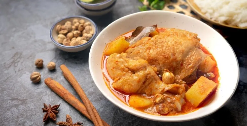 Cena deliciosa: paso a paso para hacer curry de pollo y papas