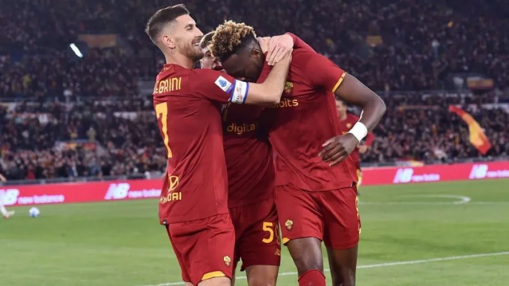 Serie A: Roma goleó a Lazio y se metió en zona de copas