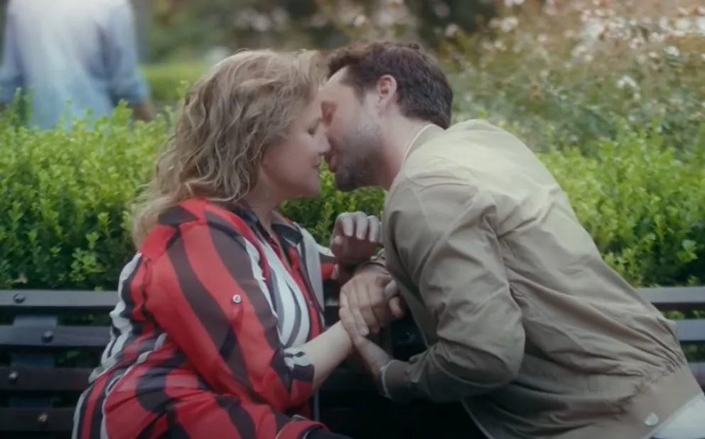 Pimpinela estrena videoclip con Benjamín Vicuña como protagonista