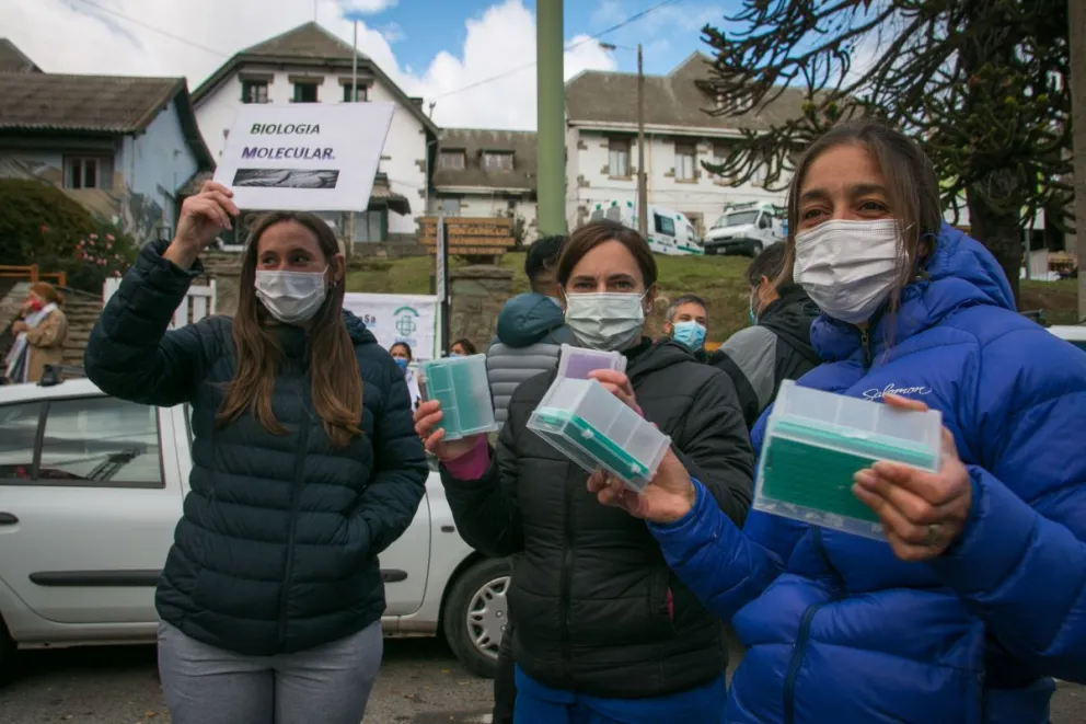 Trabajadores de la Salud marcharon pidiendo recomposición salarial