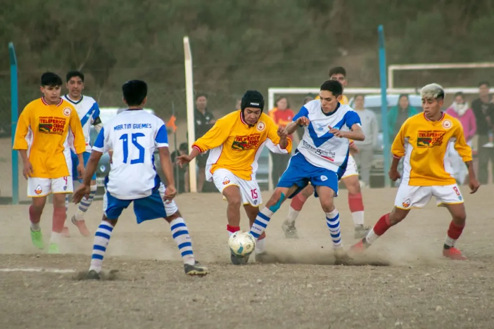 Se juega la octava de la A y la séptima de la B