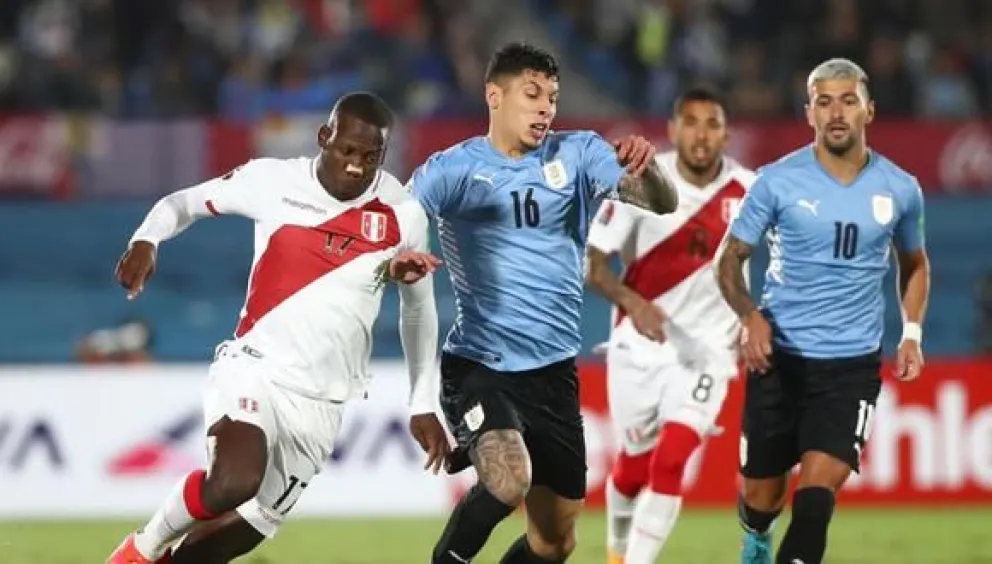 Uruguay le ganó a Perú 1 a 0 y jugará el Mundial de Qatar 2022