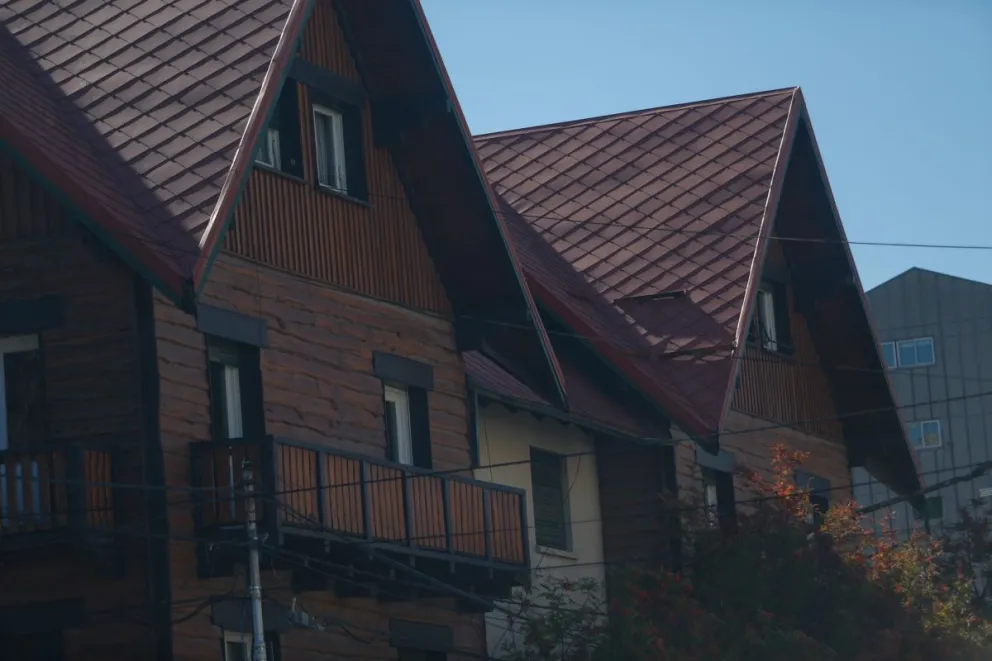 Edificios que resisten al desorden inmobiliario y urbanístico