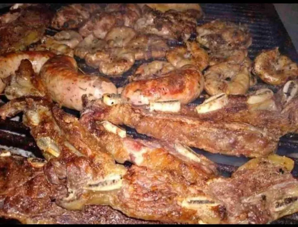 Nueva modalidad de estafa: ofrecen parrilladas por redes, cobran y desaparecen