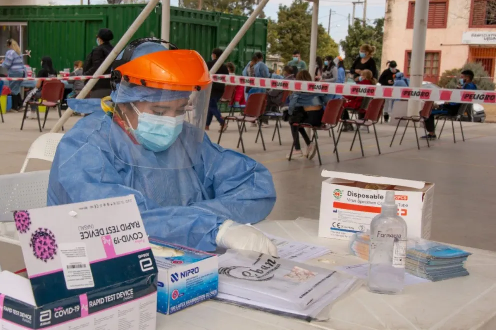 Covid-19 en Argentina: se registraron 66 fallecidos y 2.572 nuevos contagios