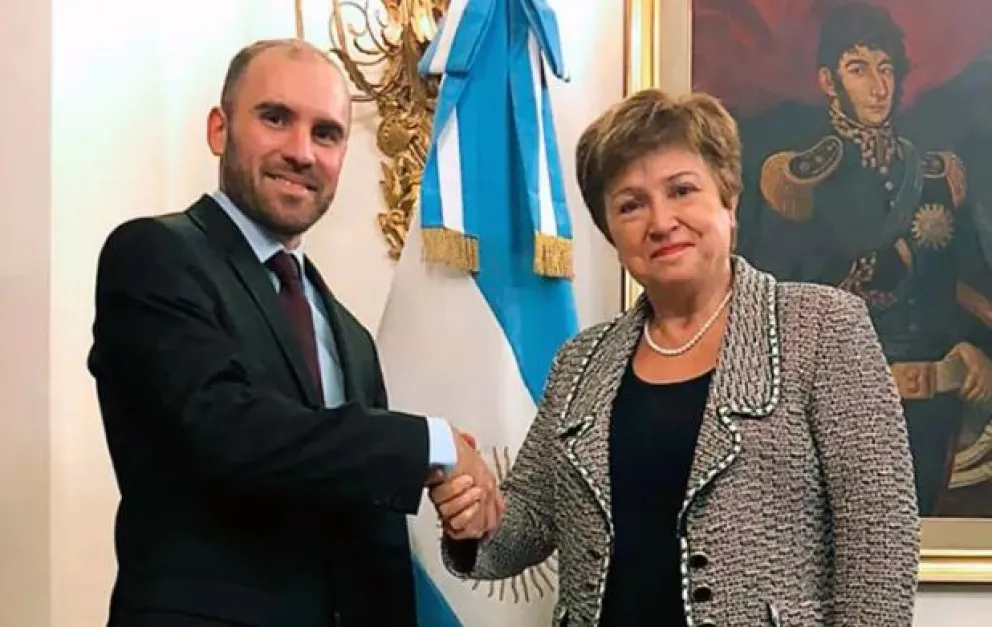 Cuáles son las claves del acuerdo que aprobó el FMI 