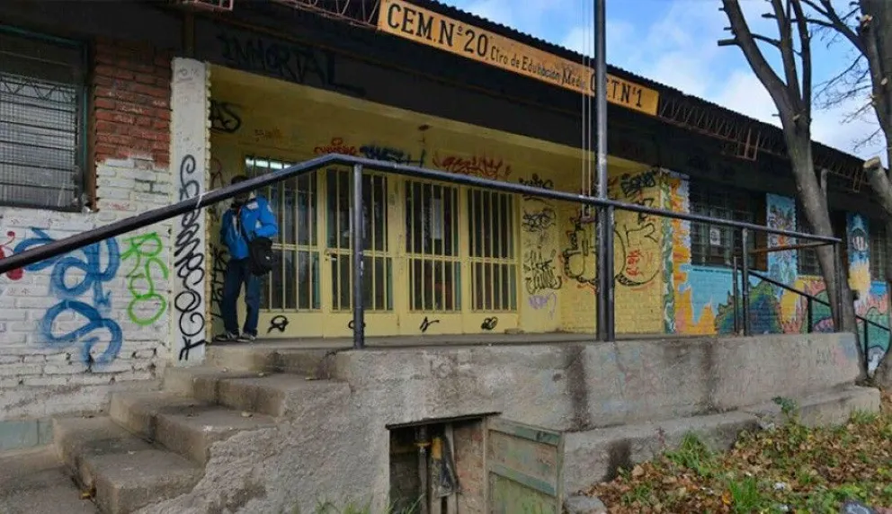 Kiosqueros de escuelas piden que los dejen trabajar