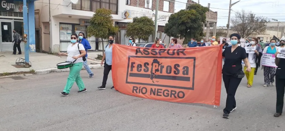 Trabajadores de la Salud de Río Negro anunciaron paro y movilizaciones para este martes