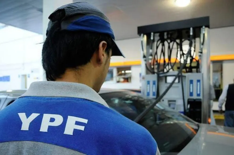 Importante oferta laboral de YPF: cómo postularse a los empleos y dónde enviar CV