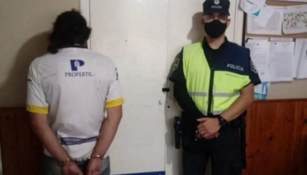 Brutal femicidio: acuchilló a su ex pareja hasta matarla