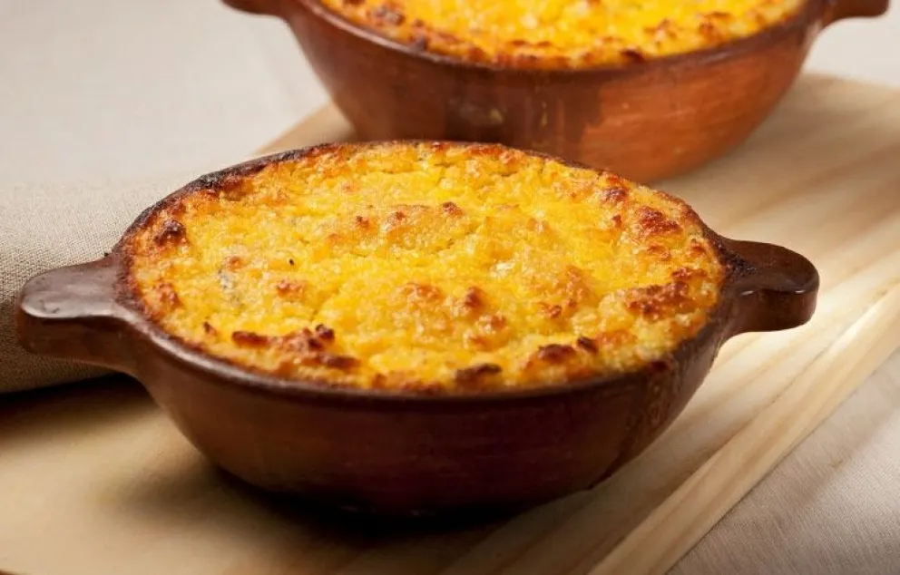 Con el sabor de la verdadera humita: pastel de choclo y queso al horno