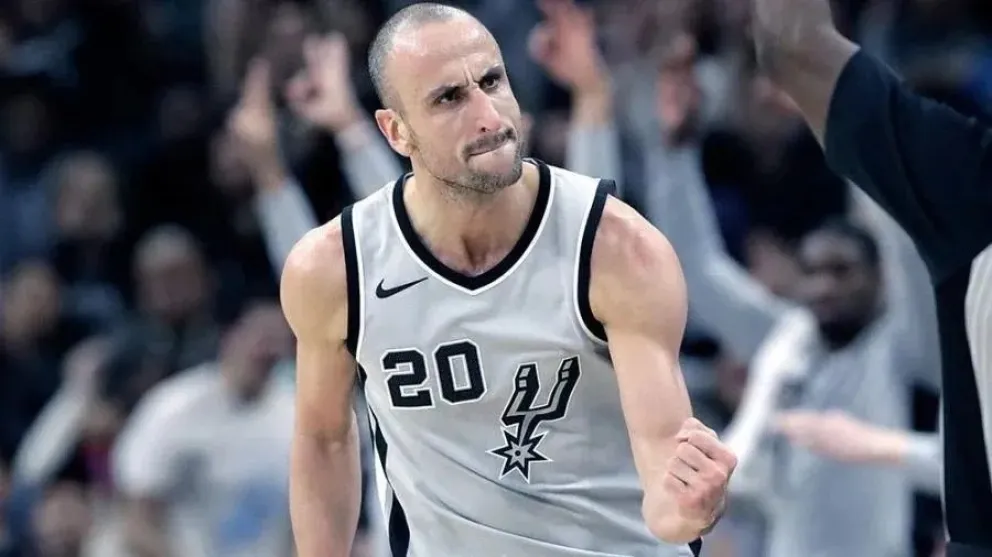 Manu Ginóbili entró al Salón de la Fama del básquetbol norteamericano y así se enteraba