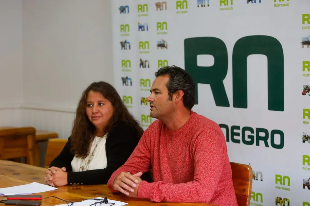 Proponen declarar “Ciudadano Ilustre” de Río Negro al técnico de vóley Juan Carlos Bertino