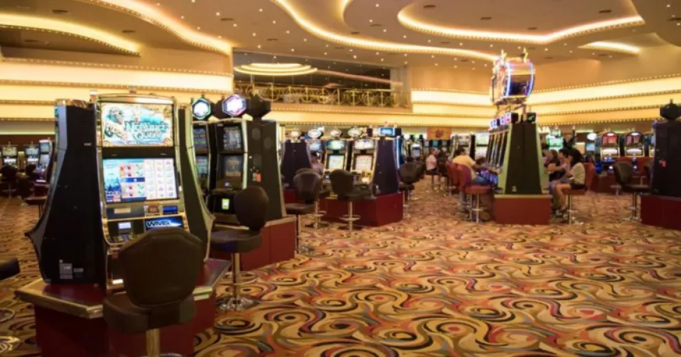 Генерал казино скачать игры на sony ericson игровые автоматы