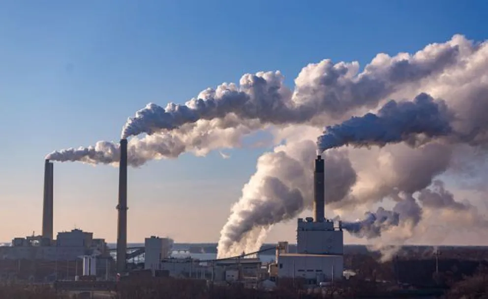 “Ahora o nunca”: el informe climático de la ONU donde pide una reducción de la producción de gas, petróleo y carbón
