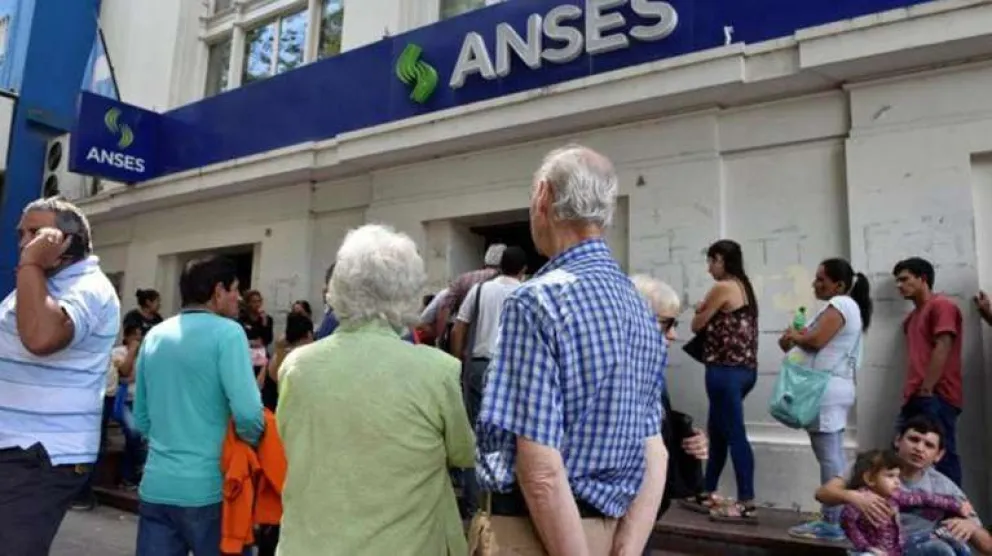Suspendieron el trámite "Fe de Vida" para jubilados y pensionados del Banco Nación 
