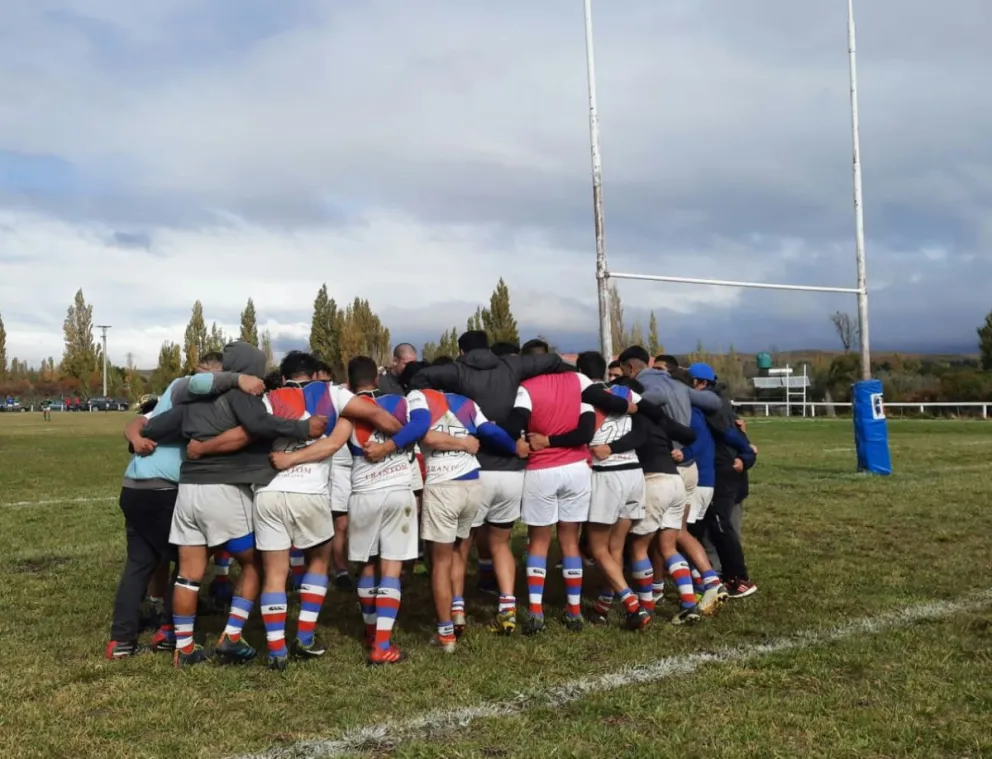 Dina Huapi quiere dar la vuelta en casa