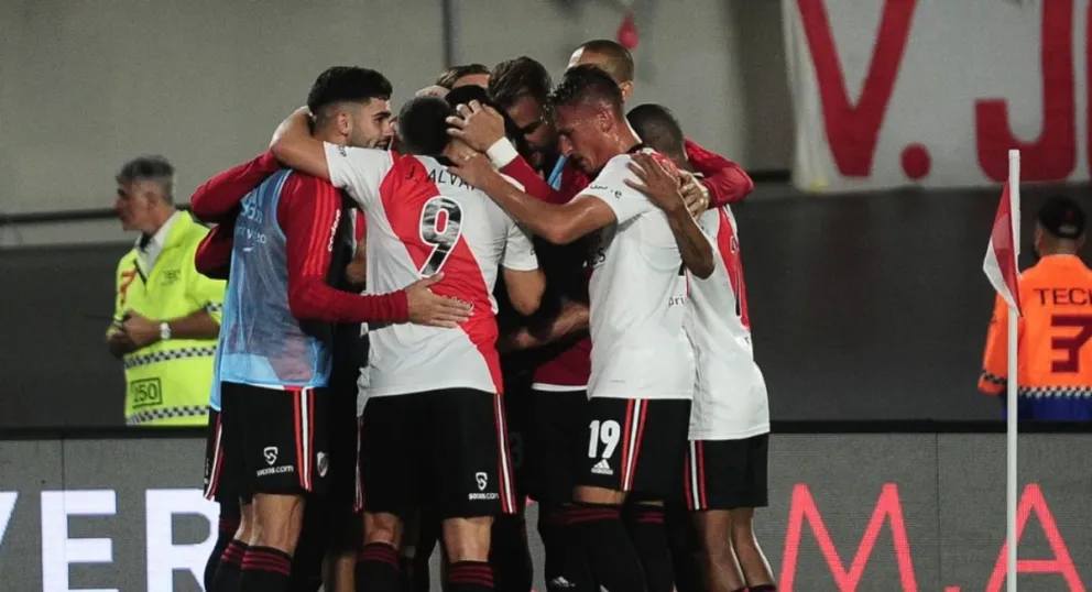 River logró una victoria fundamental ante Argentinos en un partidazo
