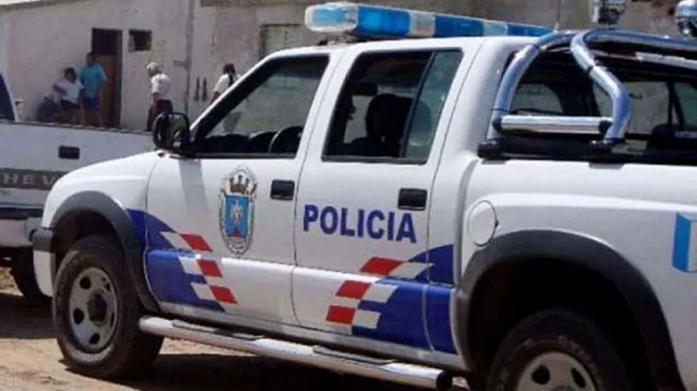 Terrible tragedia: una niña de 3 años cayó dentro de un tambor con agua y murió ahogada