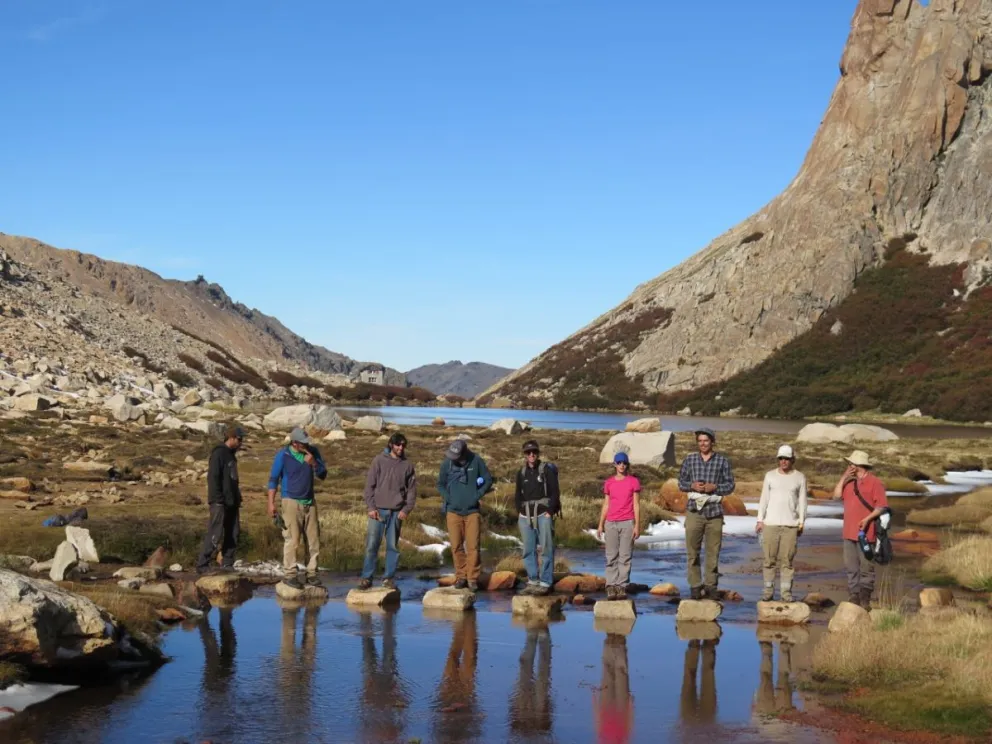 Restauraron el sendero por el mallín del refugio Frey