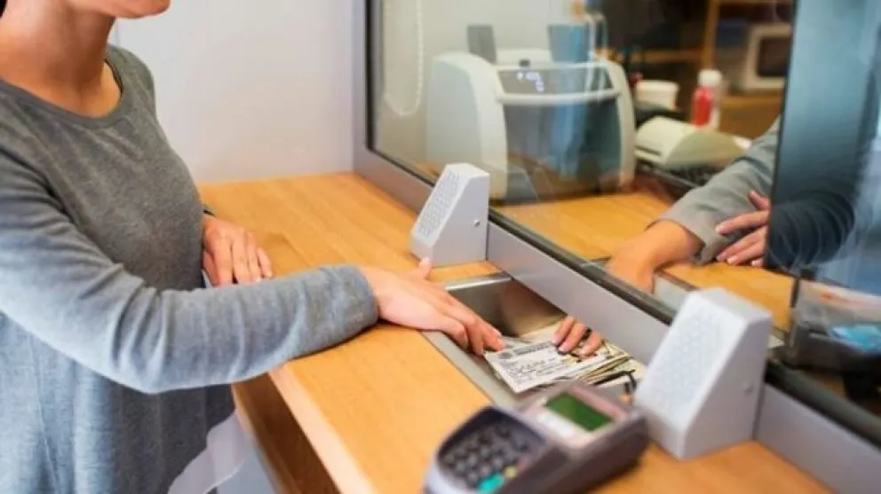 Importante banco busca trabajadores en Argentina: cómo postularse y cobrar más de $200.000