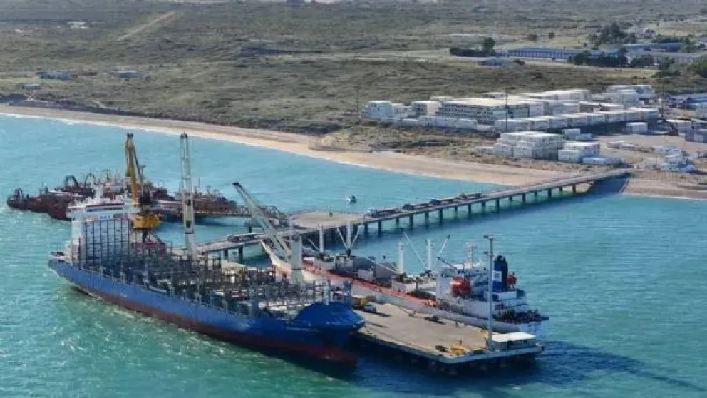 Un respiro: tres de los cuatro embarques ya llegaron a Rusia