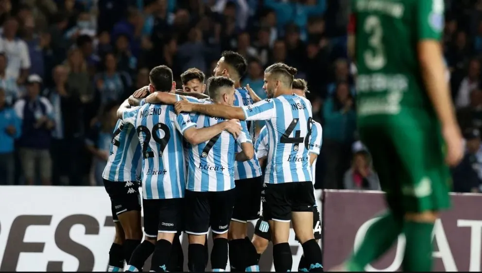La Gagoneta sigue imparable: Racing superó a Cuiabá y es líder de su grupo
