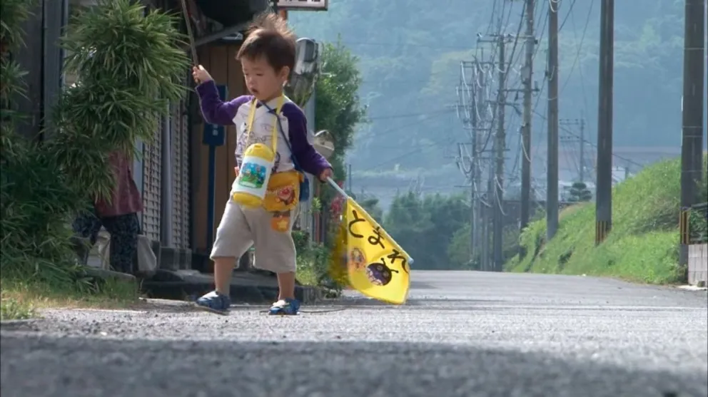 “Mi primer mandado” el reality japonés que tiene Netflix donde se envía a menores a realizar compras solos