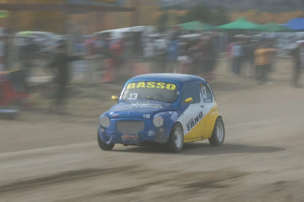 Impecable fecha de la TN 1-100 y la F-850