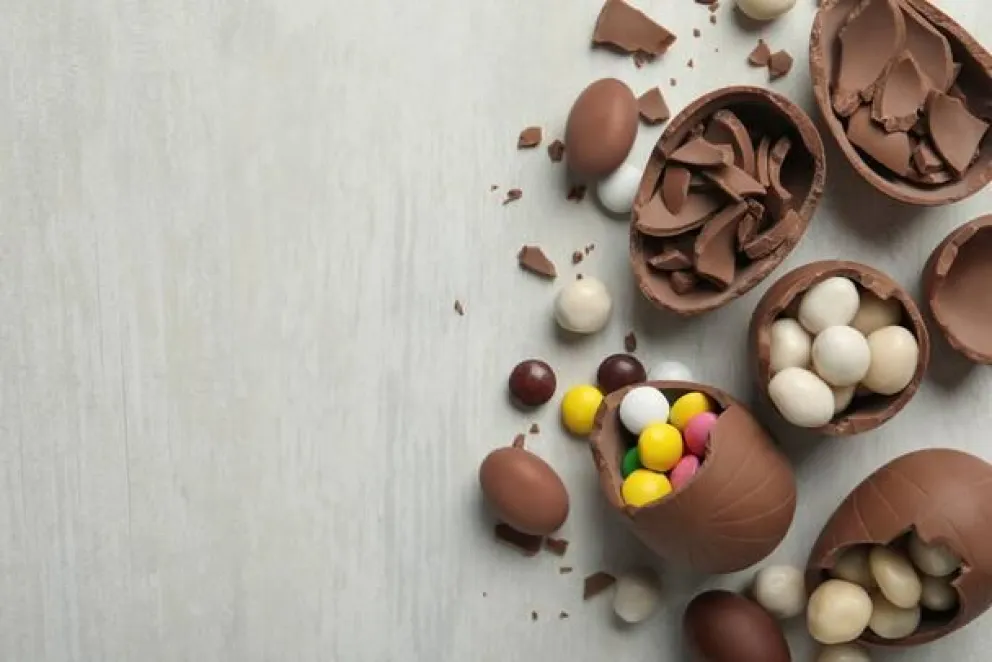 ¿Te sobraron huevos de Pascua?: dos ideas para reutilizar el chocolate que te quedó