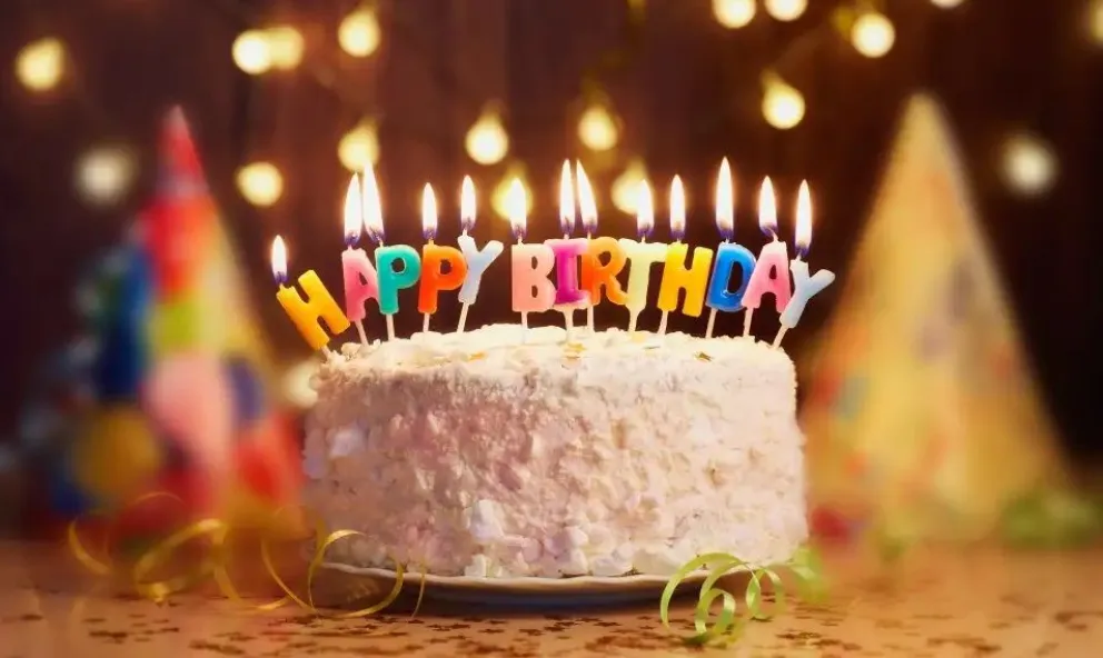 Le festejaron el cumpleaños a su empleado y ahora deberán indemnizarlo con 450.000 dólares