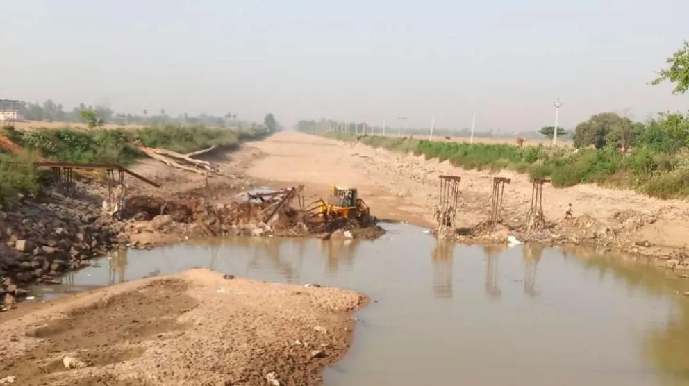 Insólito: desmontaron y se robaron un puente de 500 toneladas a plena luz del día