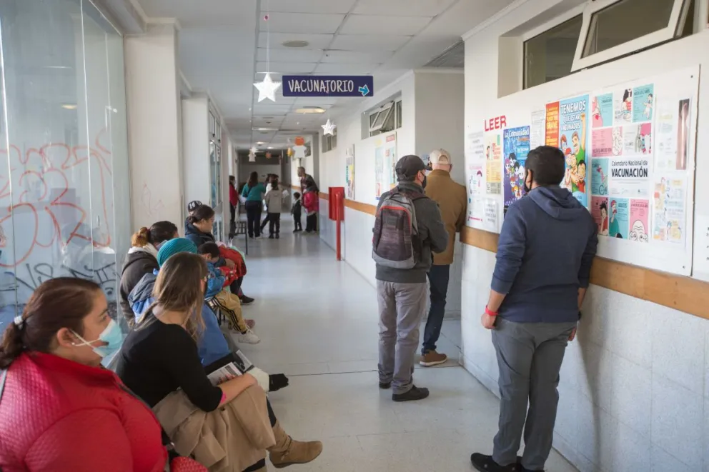 Desde el sistema de salud insisten en que la vacunación es una herramienta clave para cuidar a toda la comunidad / Foto Facu Pardo 