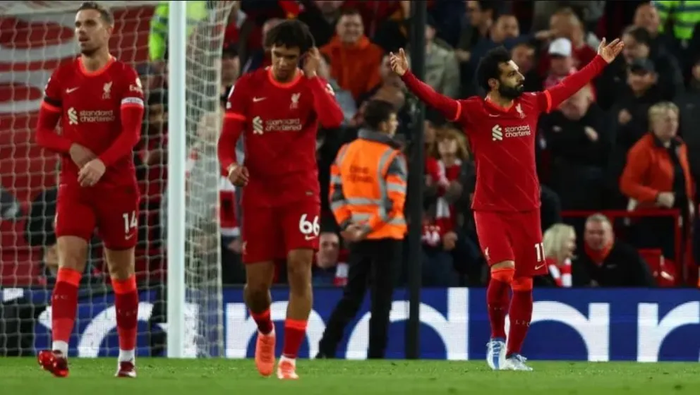 Premier League: Liverpool aplastó al United y trepó a la cima