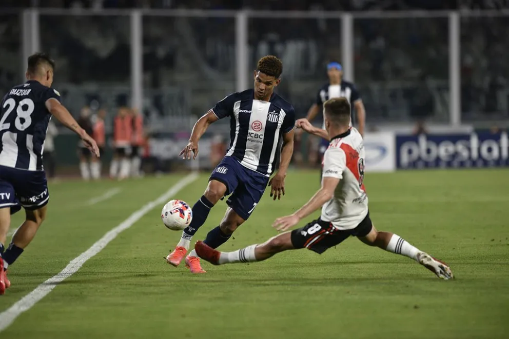 Hoy Talleres recibe a River por Copa de la Liga: horario, TV y formaciones